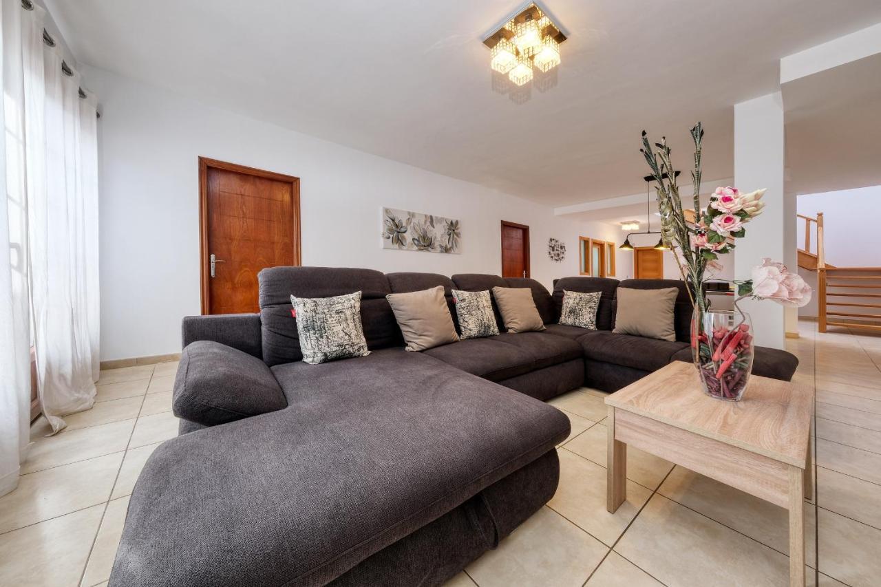 פלאיה בלנקה Villa Flavia-Private Pool, Jacuzzi, Sea Views מראה חיצוני תמונה