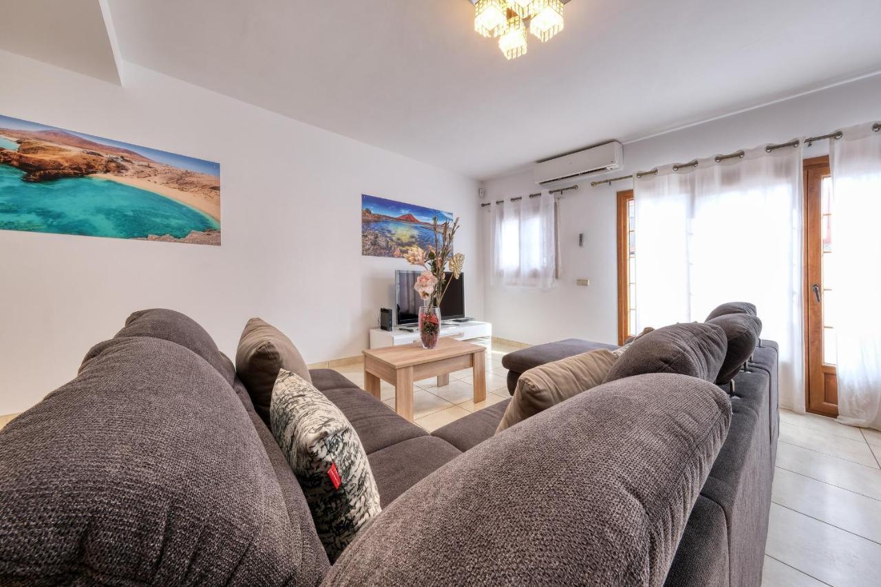 פלאיה בלנקה Villa Flavia-Private Pool, Jacuzzi, Sea Views מראה חיצוני תמונה