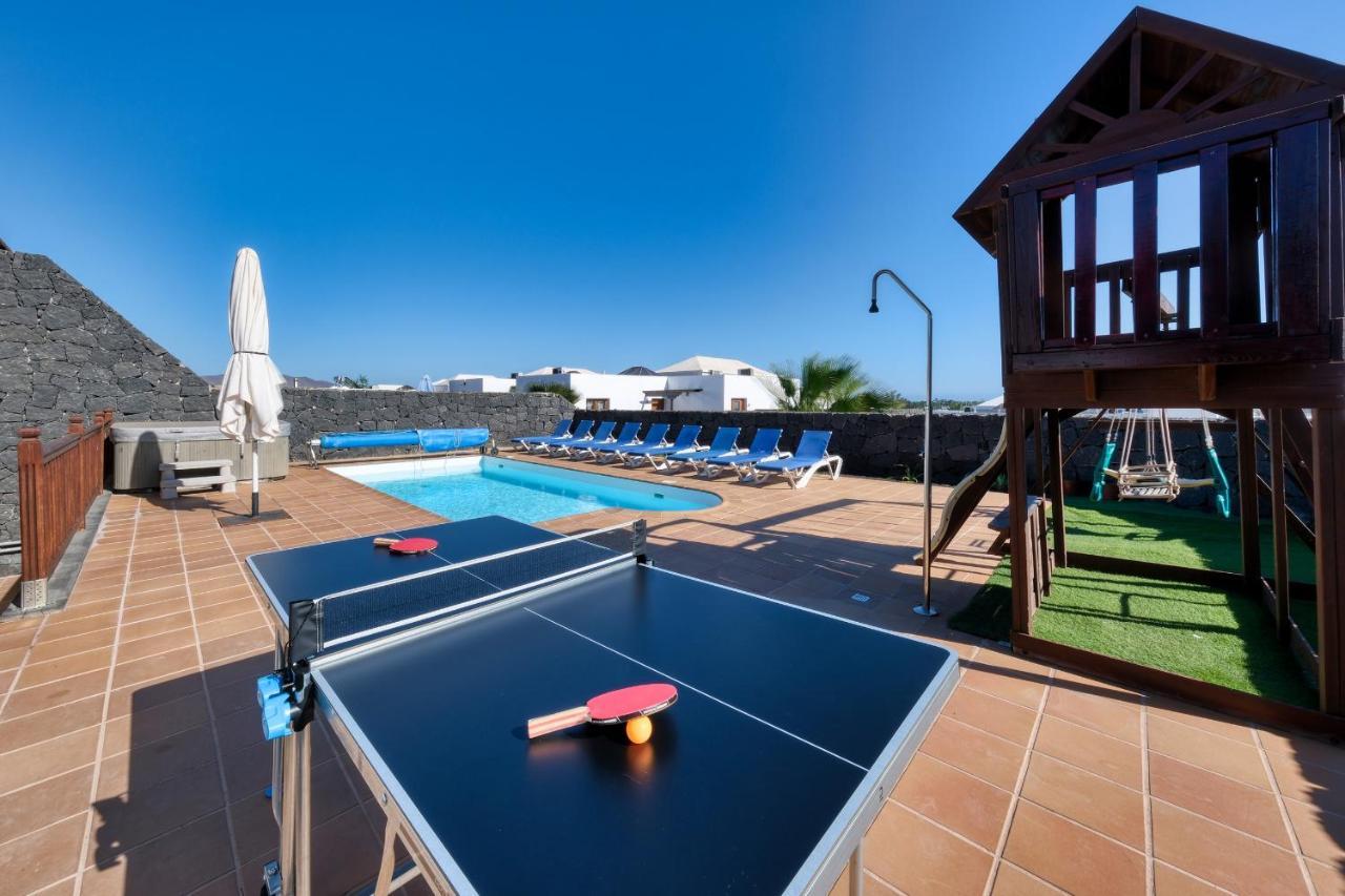 פלאיה בלנקה Villa Flavia-Private Pool, Jacuzzi, Sea Views מראה חיצוני תמונה