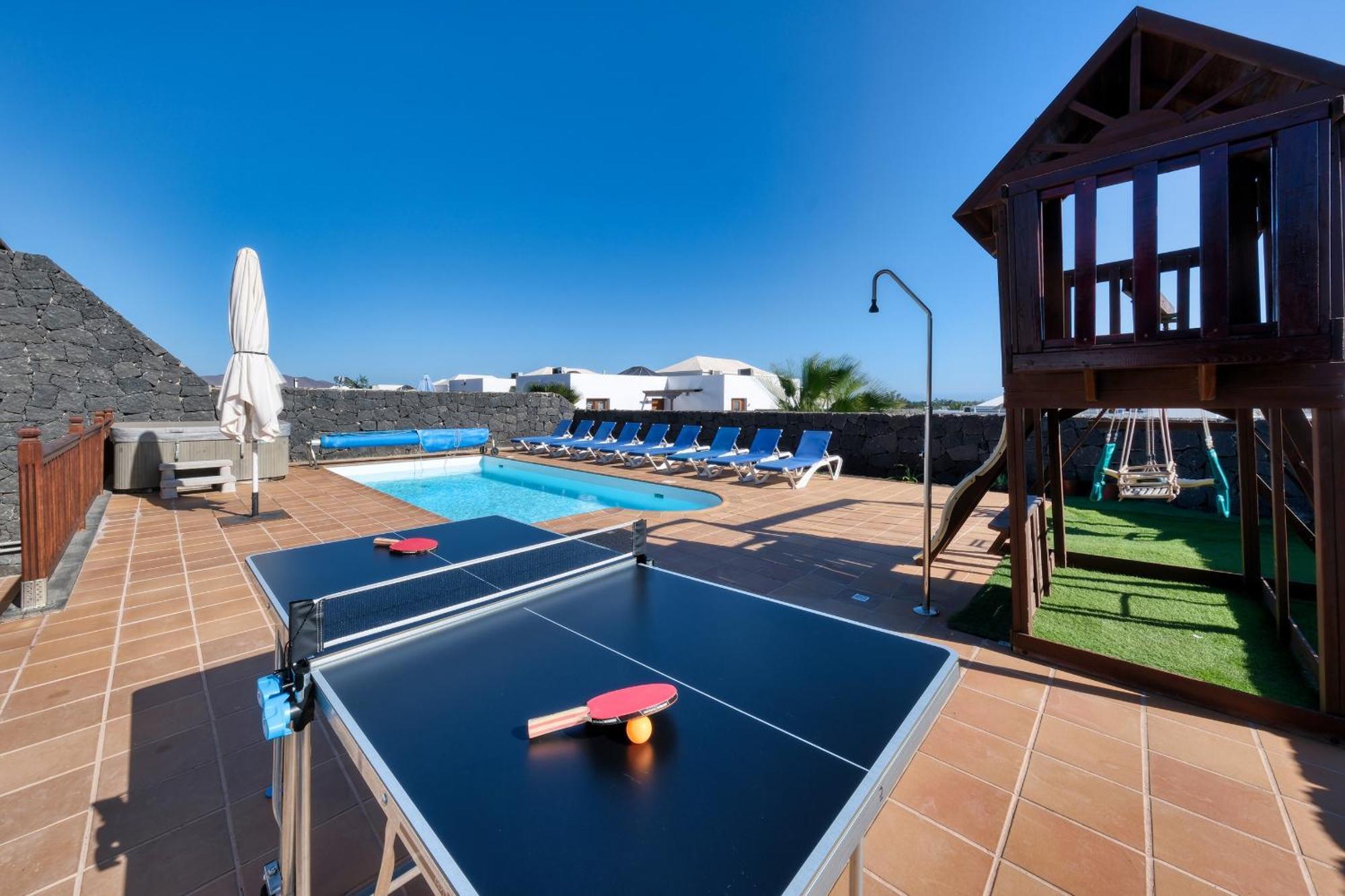 פלאיה בלנקה Villa Flavia-Private Pool, Jacuzzi, Sea Views מראה חיצוני תמונה
