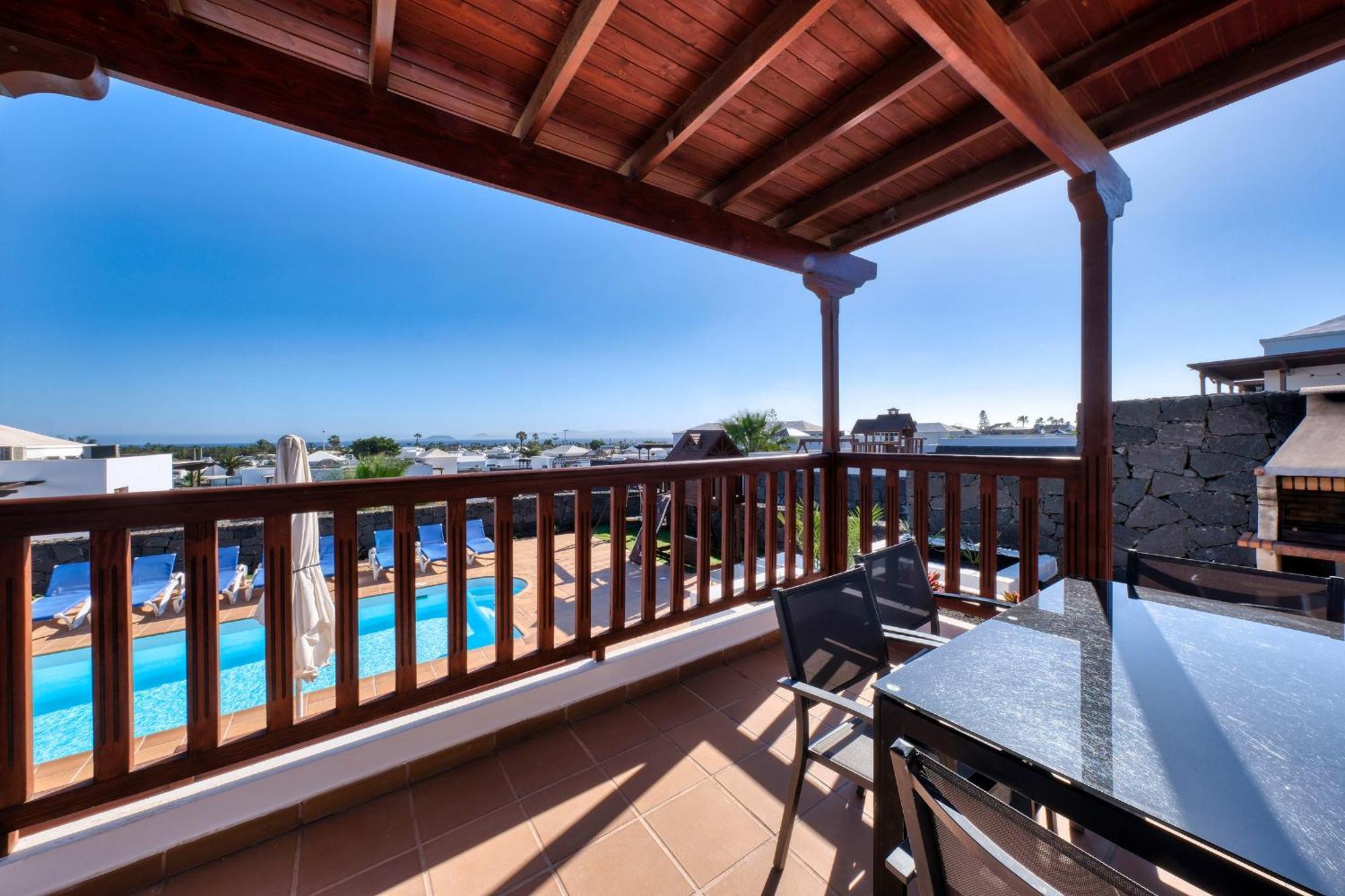 פלאיה בלנקה Villa Flavia-Private Pool, Jacuzzi, Sea Views מראה חיצוני תמונה